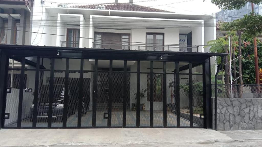 Radja House Cipaku Indah Villa Bandung Ngoại thất bức ảnh